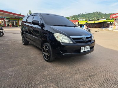 2005 Toyota kijang innova