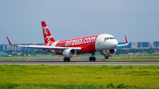 Cara Menghubungi Call Center AirAsia Move