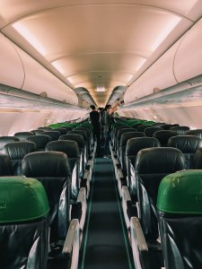 Cara reschedule tiket Citilink dapat dilakukan paling lambat 4 jam sebelum jadwal keberangkatan melalui WhatsApp 0822-4928-5500 atau Call Center resmi 0822 4928 5500 biaya administrasi mulai Rp150.000 plus selisih harga tiket.