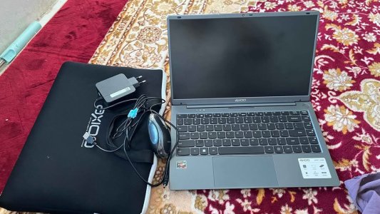 Laptop Axio Hype AMD RYZEN 7